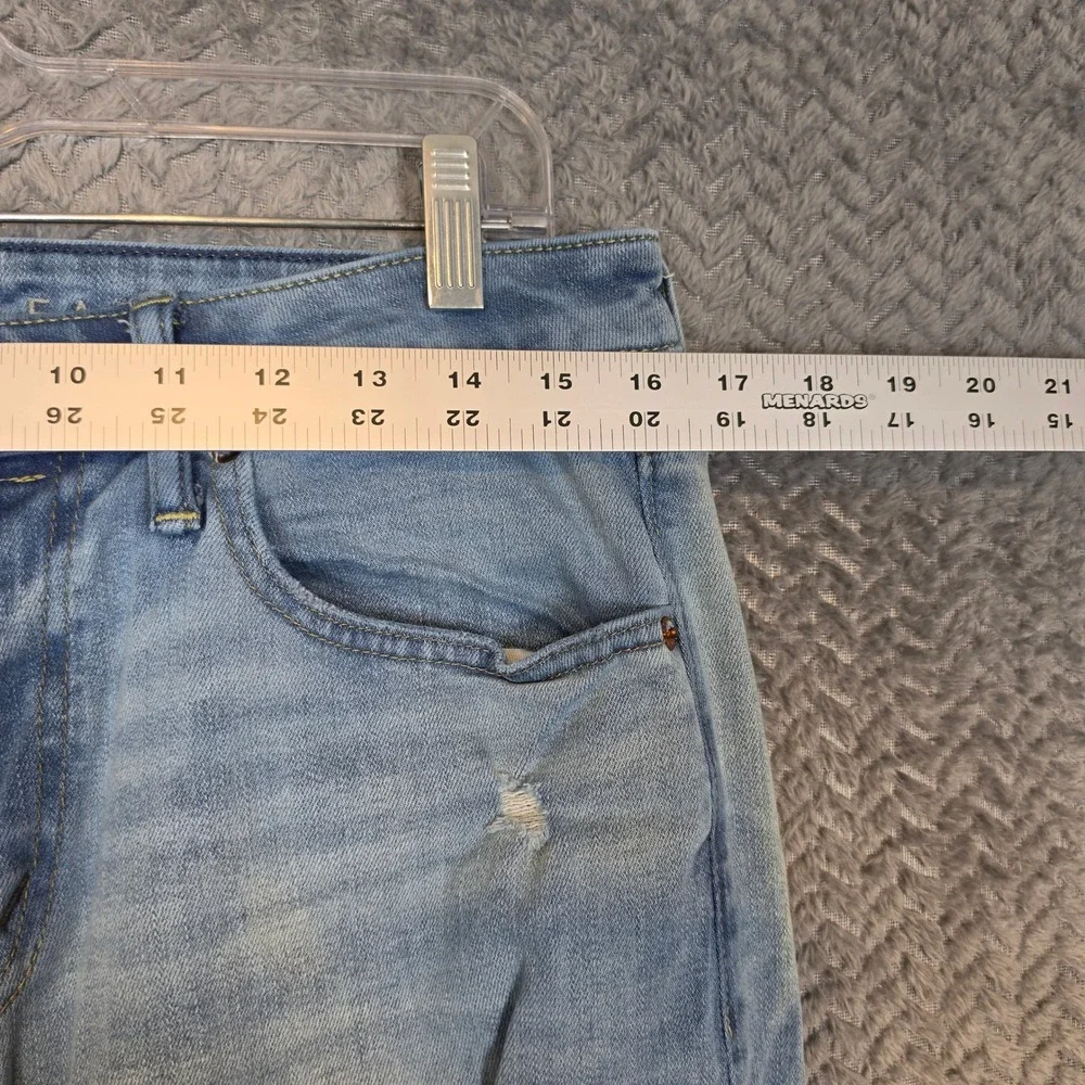 American Eagle Outfitters relaxed material pockets